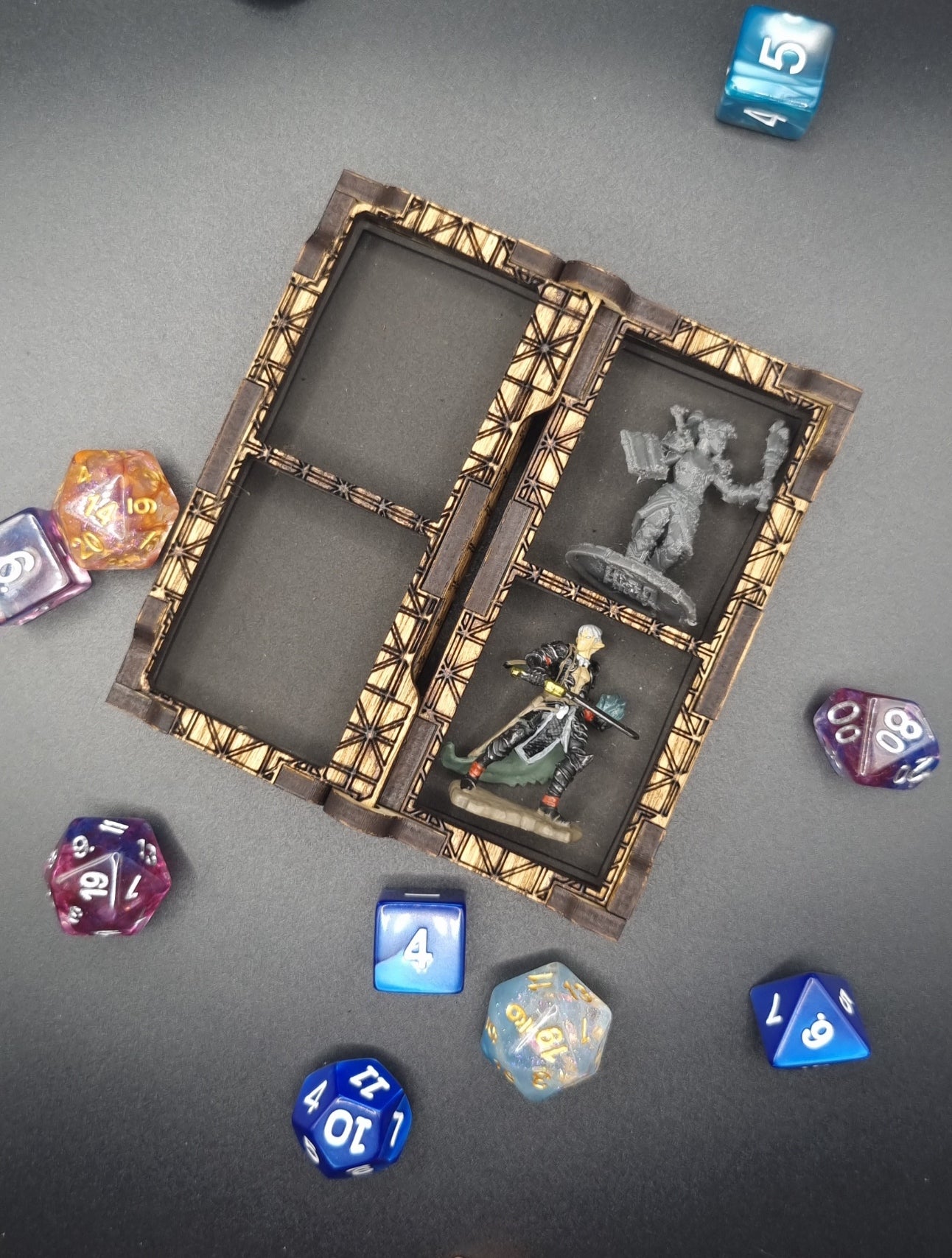 Character storage box