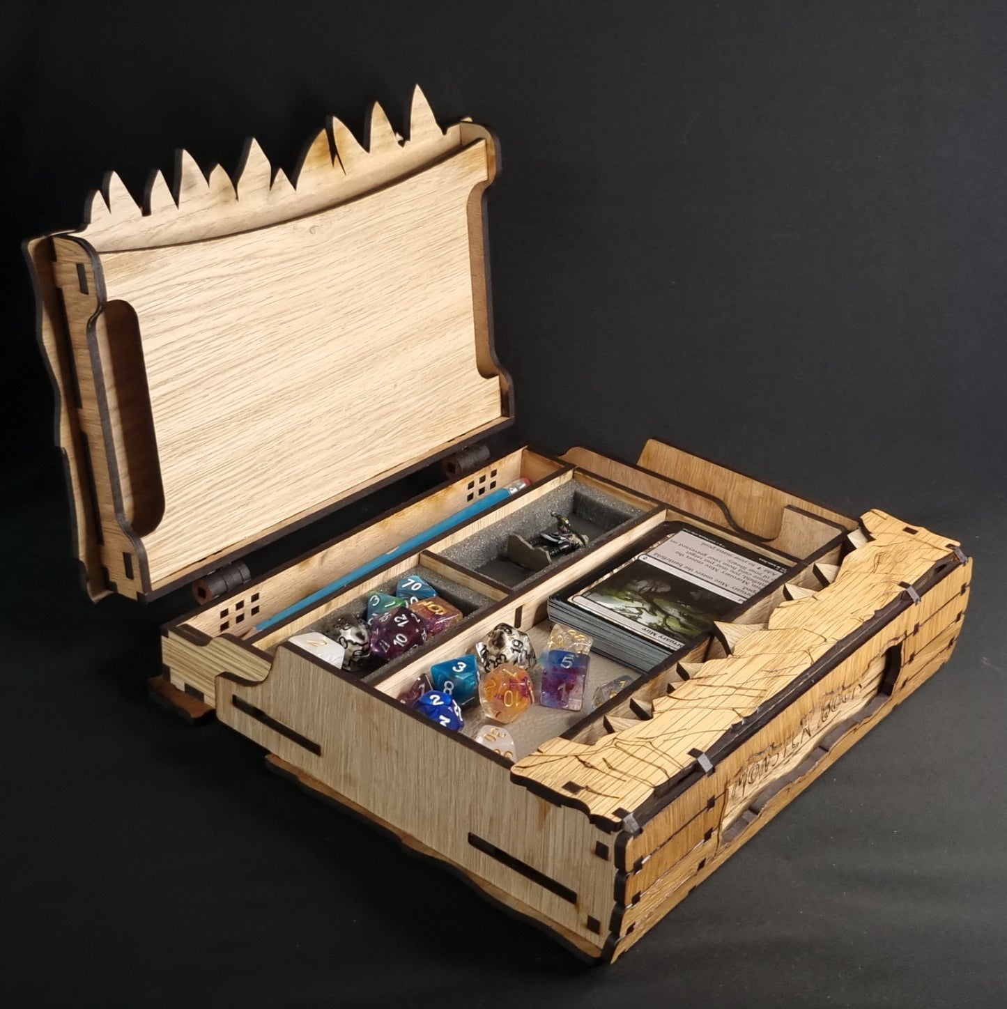 Monster Book - Deluxe