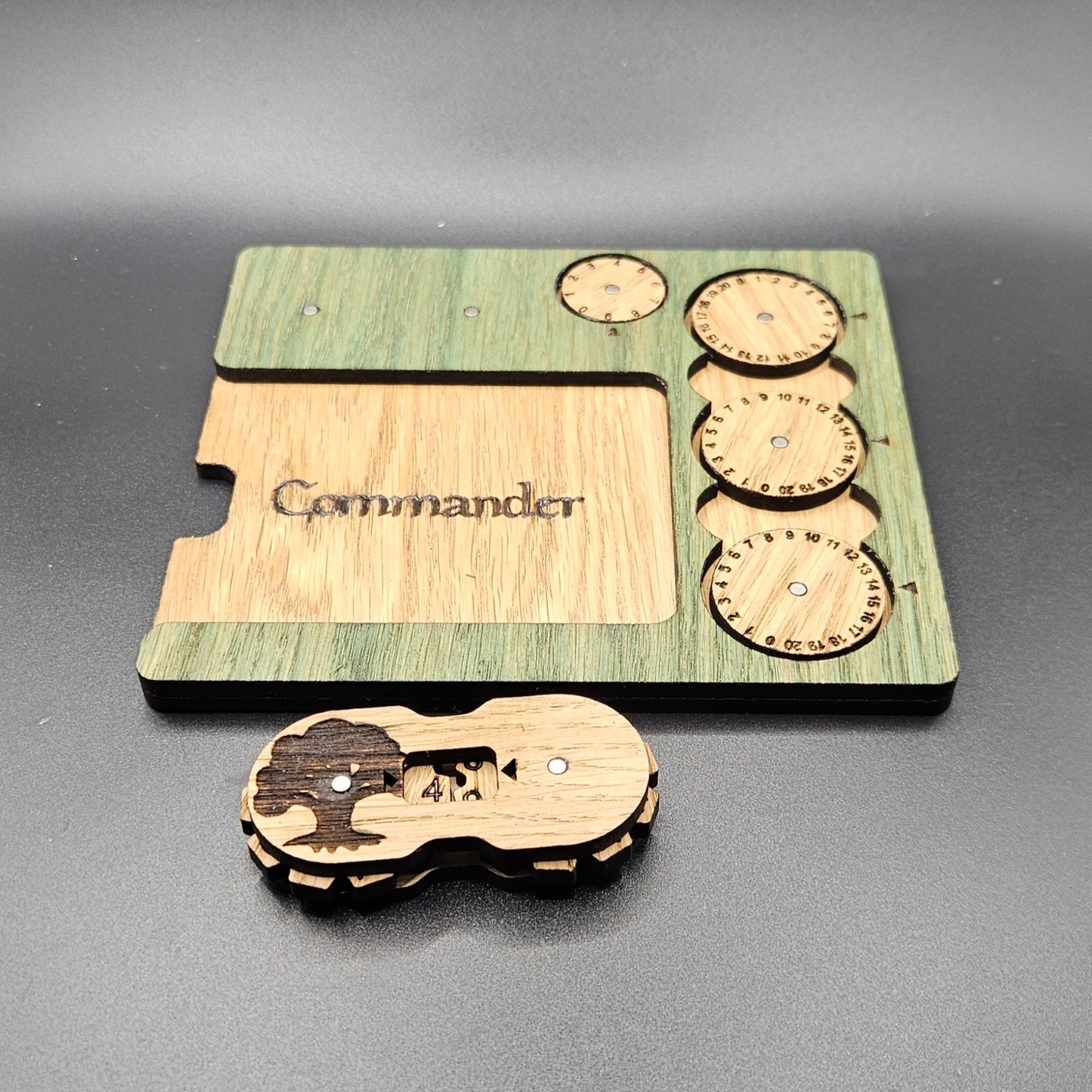 Commander Zone - Magic:The Gathering